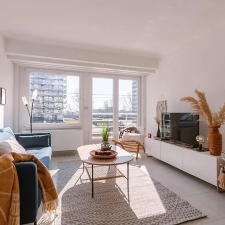 Huswell - Lovely, Sunny Flat Just Near The And The Sea * Ostende